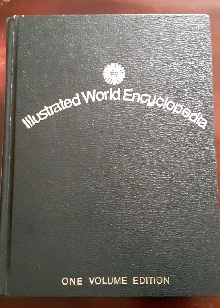 Super Thick 1977 World Encyclopedia One Volume Edition